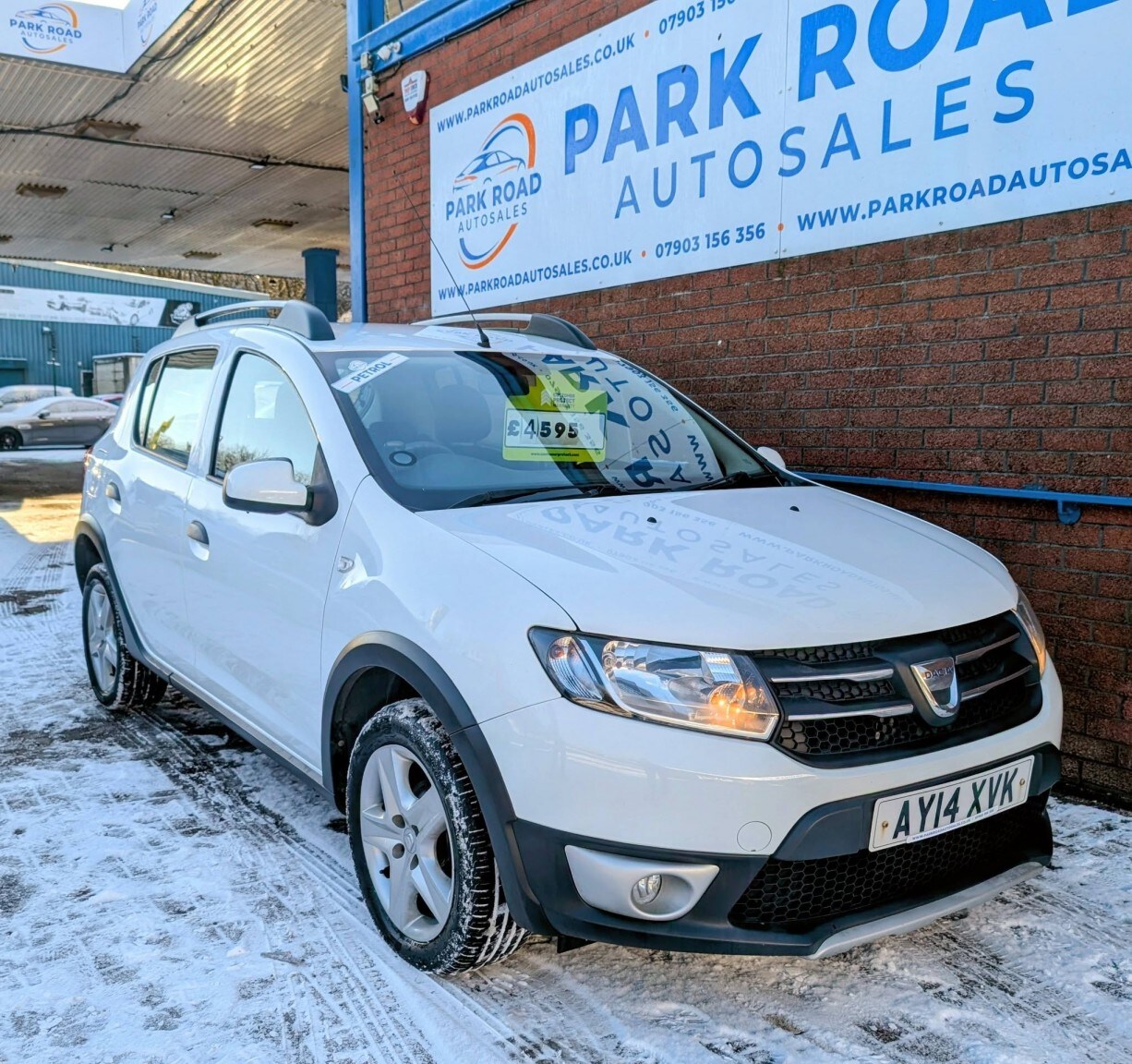 Used Dacia Sandero Stepway 2014 for sale - 77997198: Photo 4