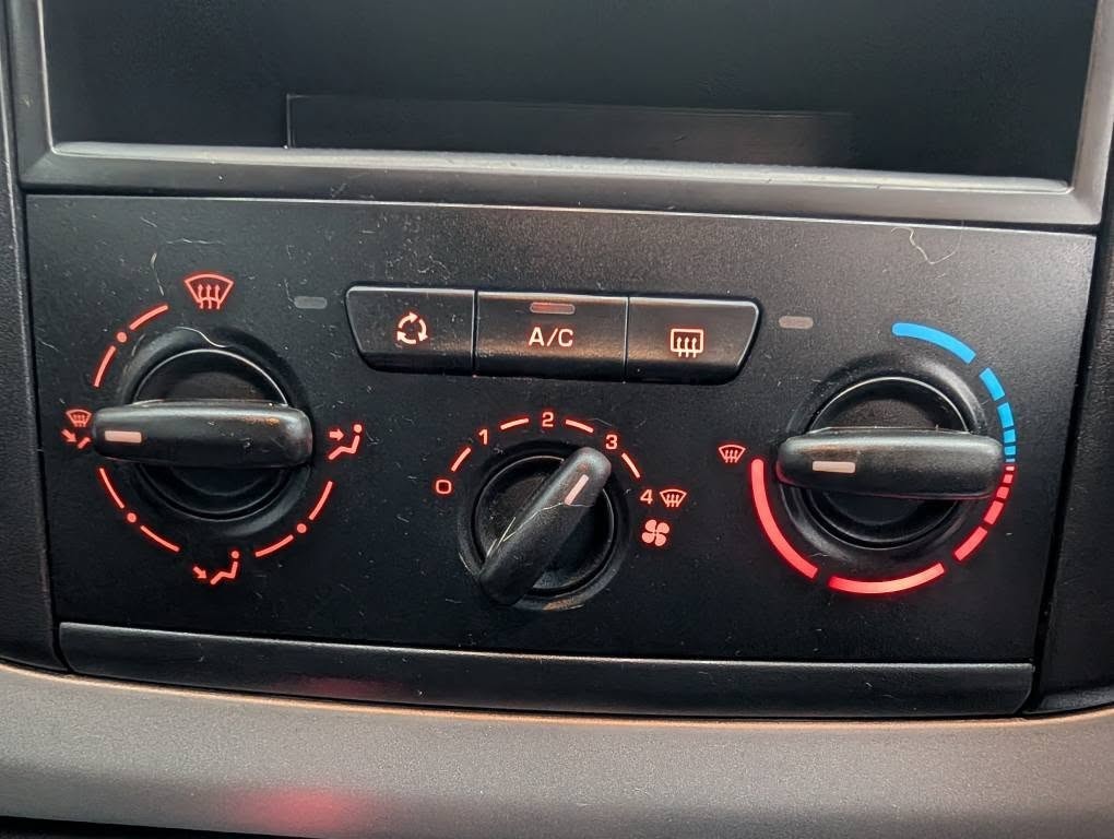 Used Citroen Berlingo Multispace 2013 for sale - 76510919: Photo 34