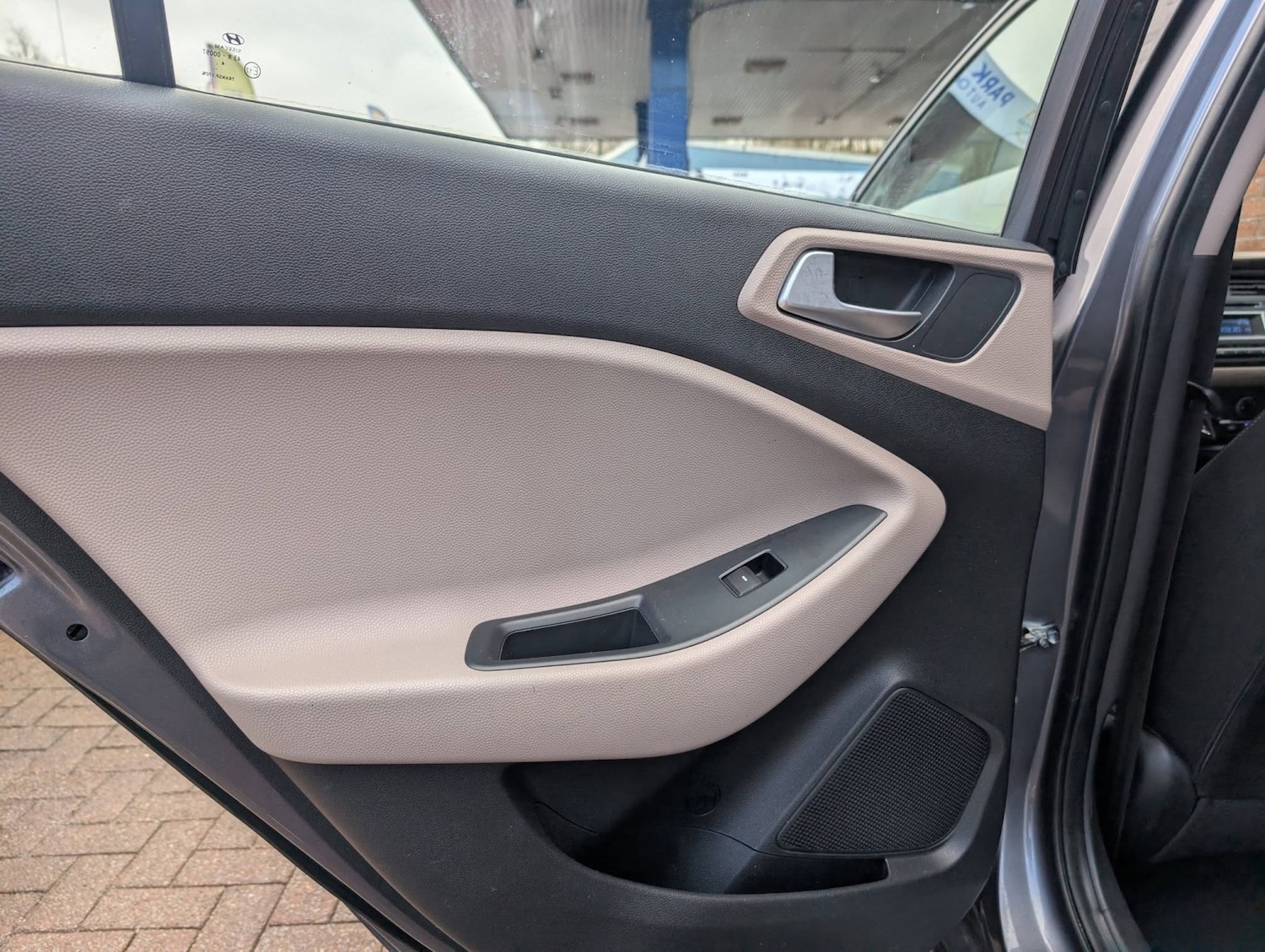 Used Hyundai i20 2015 for sale - 77881094: Photo 17