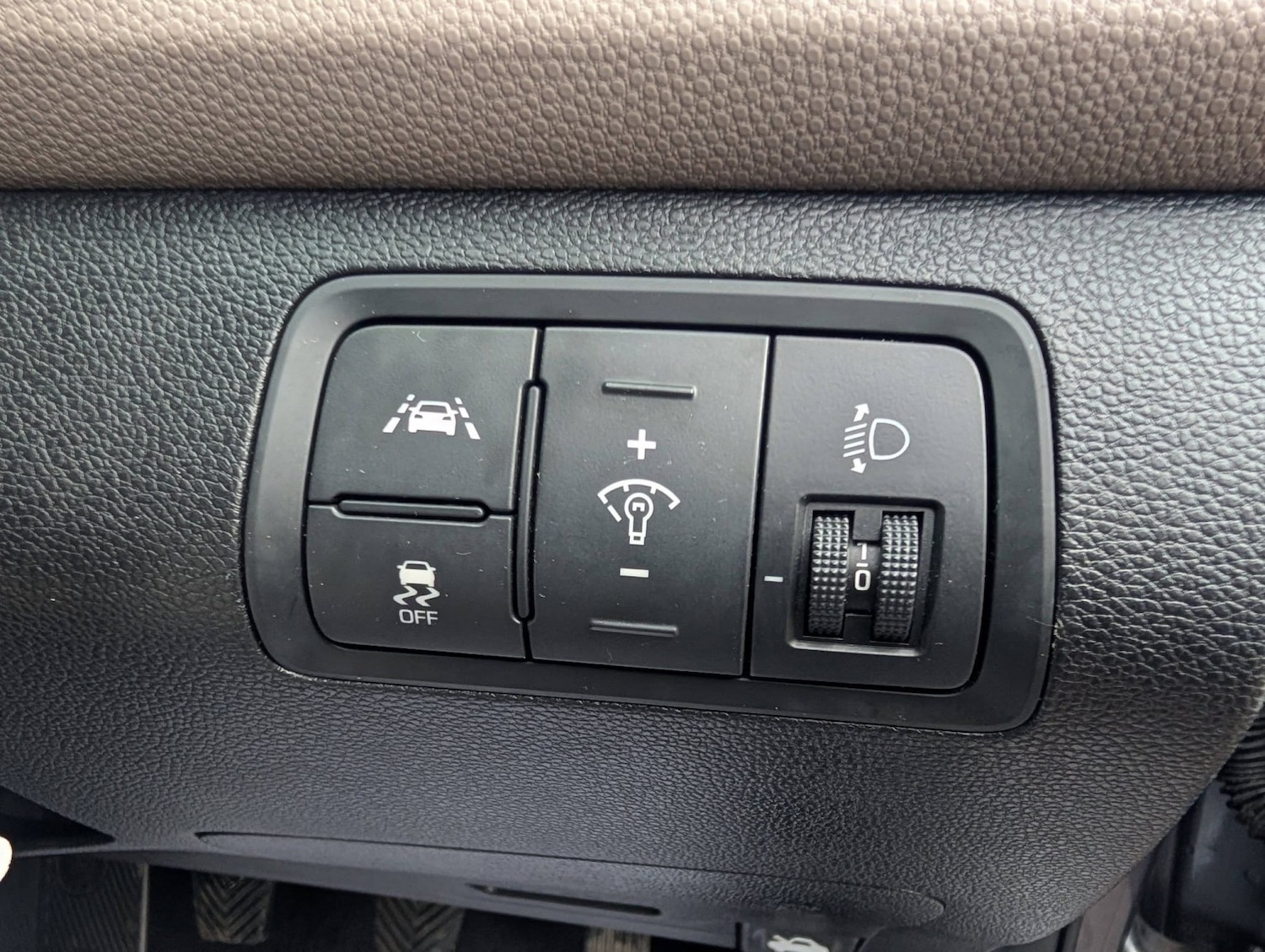 Used Hyundai i20 2015 for sale - 77881094: Photo 20