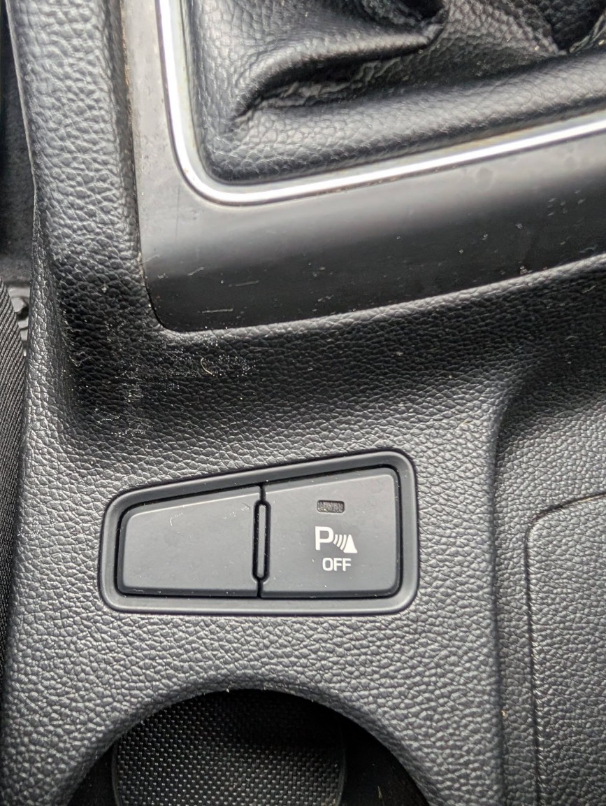 Used Hyundai i20 2015 for sale - 77881094: Photo 32