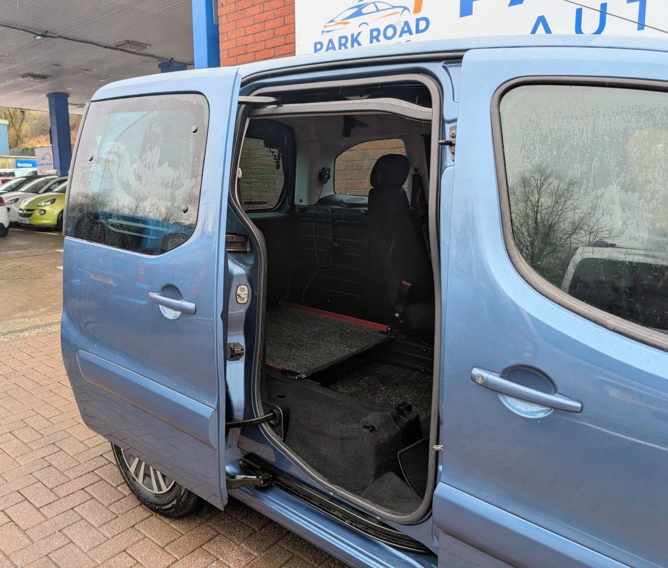 Used Peugeot Partner Tepee 2018 for sale - 77508511: Photo 11