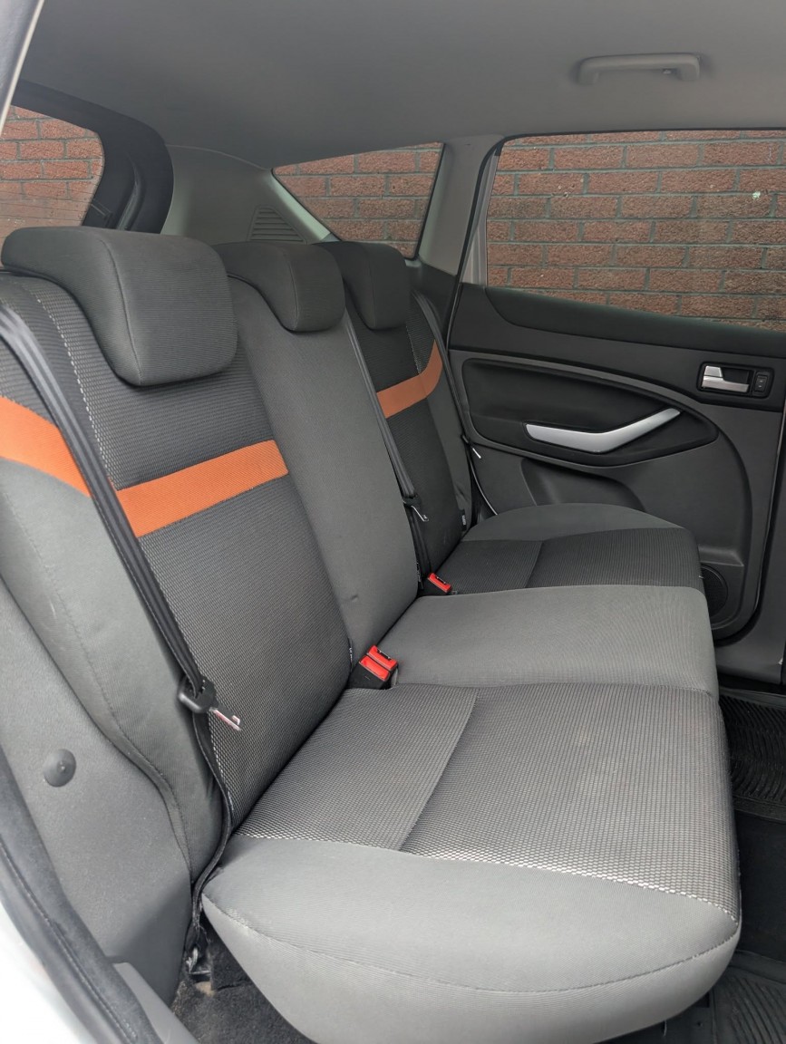 Used Ford Kuga 2010 for sale - 76837082: Photo 17