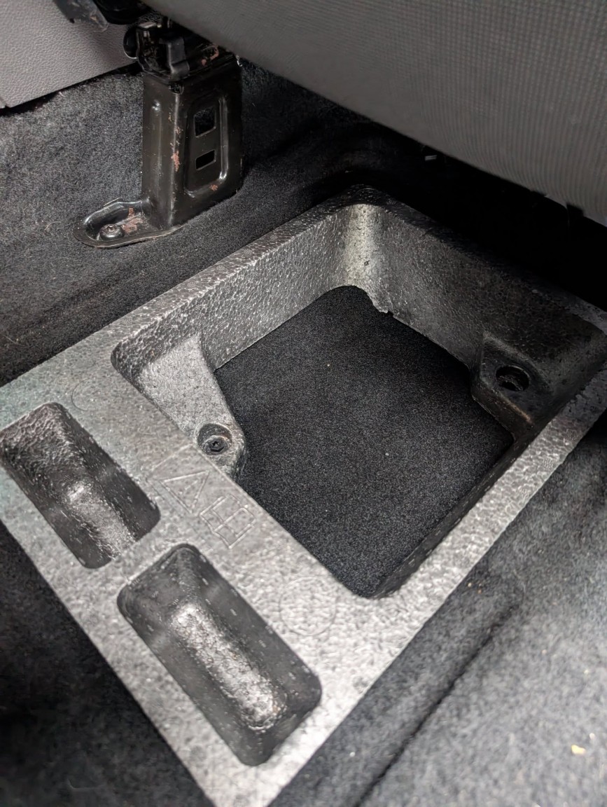 Used Ford Kuga 2010 for sale - 76837082: Photo 27