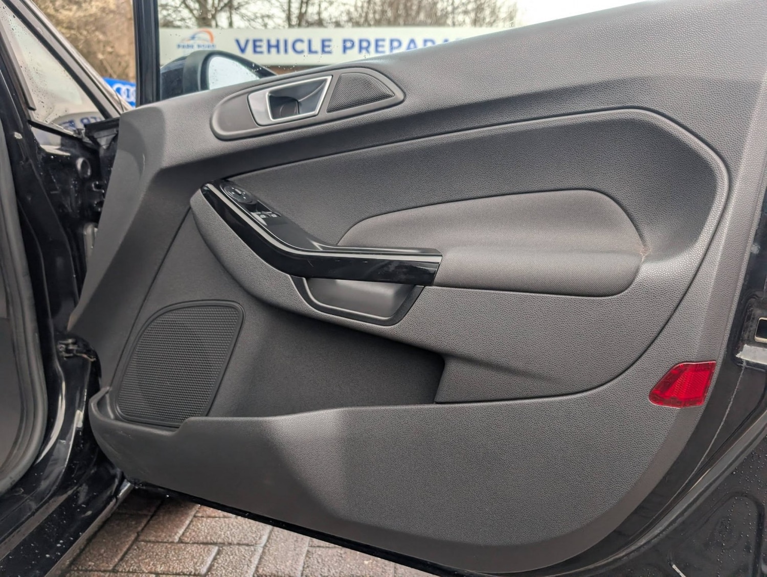 Used Ford Fiesta 2015 for sale - 77798599: Photo 17