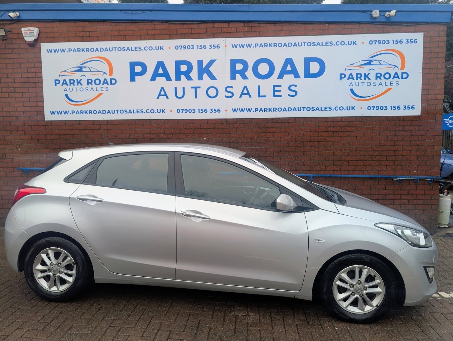 Used Hyundai i30 2013 for sale - 76817576: Photo 10
