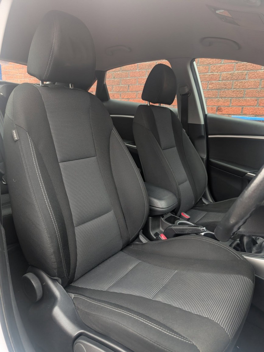 Used Hyundai i30 2013 for sale - 76817576: Photo 11