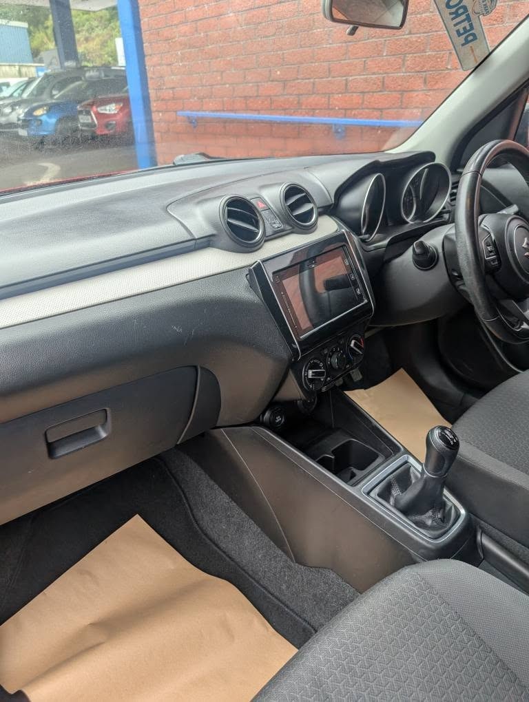 Used Suzuki Swift 2017 for sale - 76769652: Photo 20