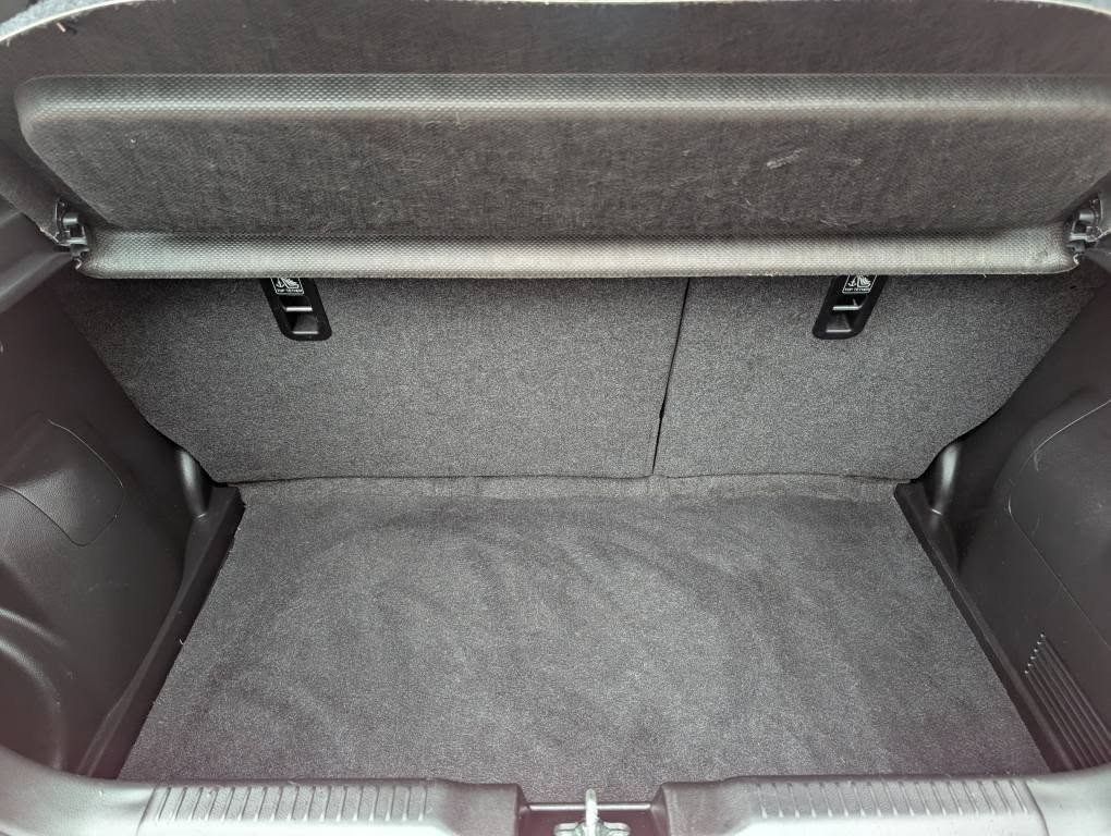 Used Suzuki Swift 2017 for sale - 76769652: Photo 21