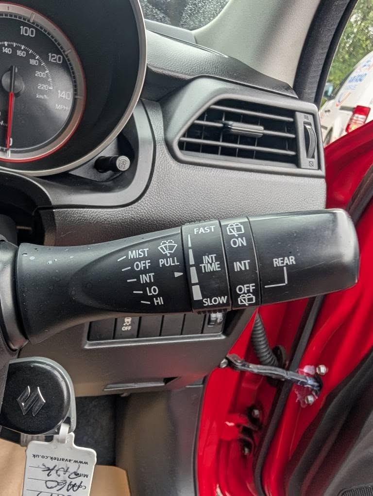 Used Suzuki Swift 2017 for sale - 76769652: Photo 25