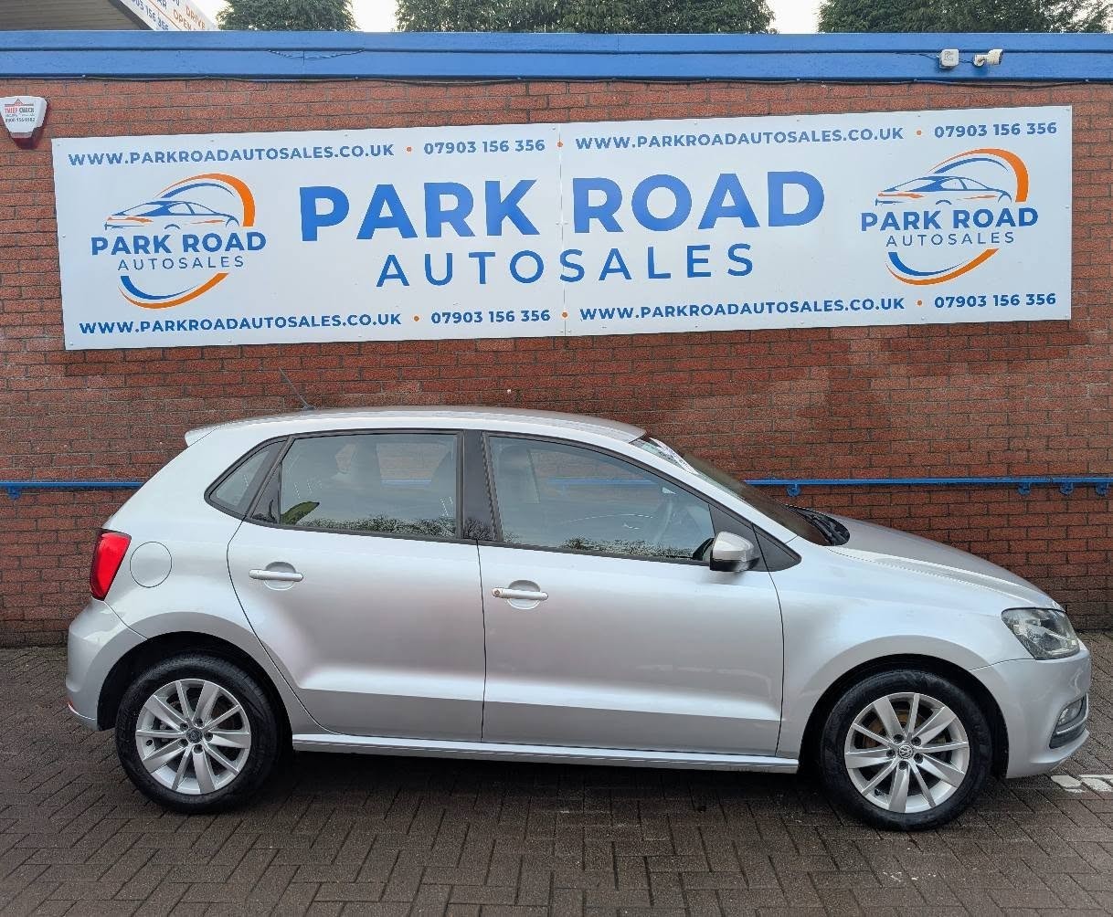 Used Volkswagen Polo 2015 for sale - 77465019: Photo 7