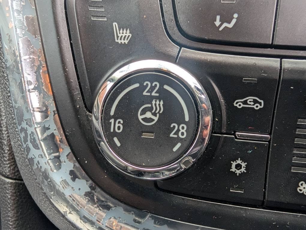 Used Vauxhall Mokka 2014 for sale - 76107274: Photo 35