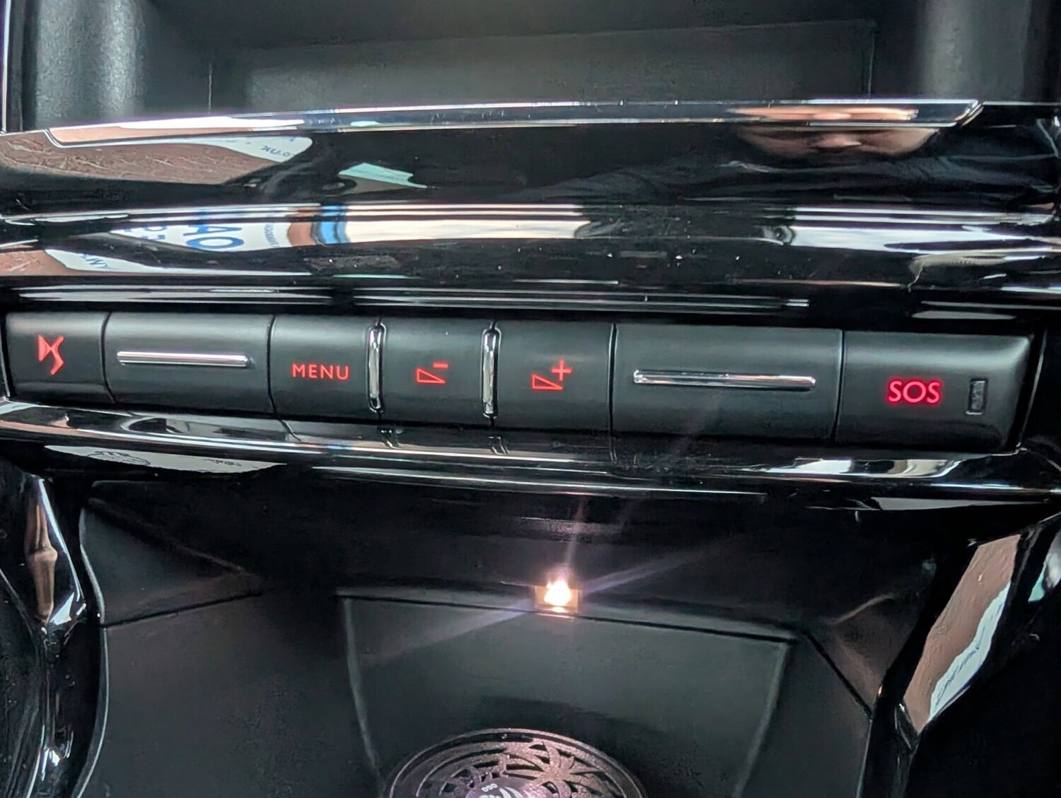 Used DS Automobiles DS 3 2016 for sale - 77494808: Photo 37