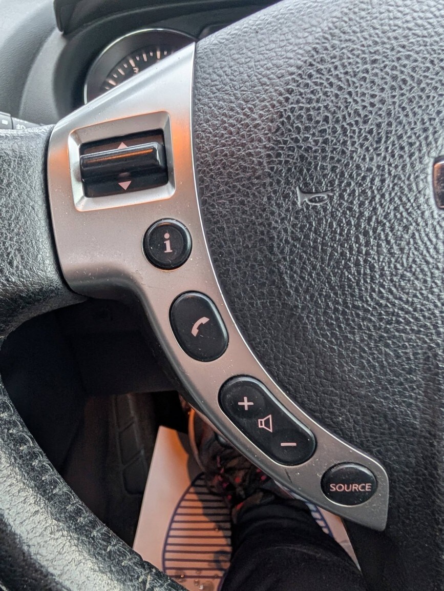 Used Nissan Qashqai 2012 for sale - 77189326: Photo 22