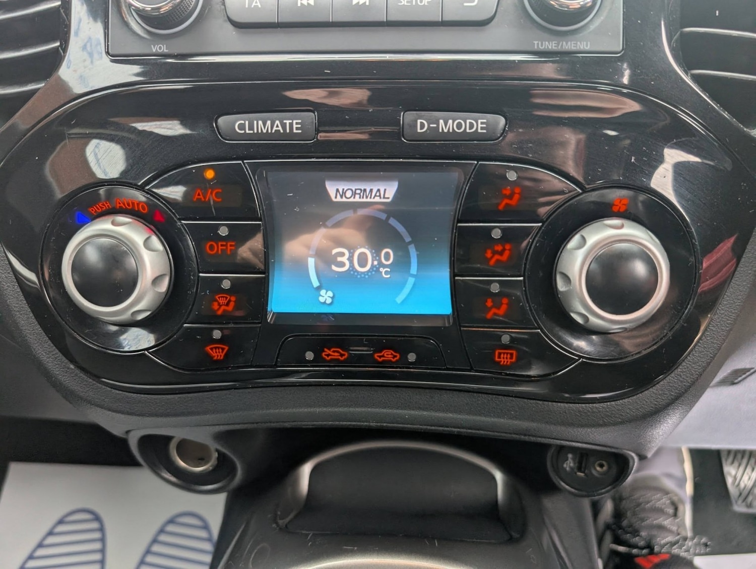 Used Nissan Juke 2013 for sale - 78098165: Photo 27