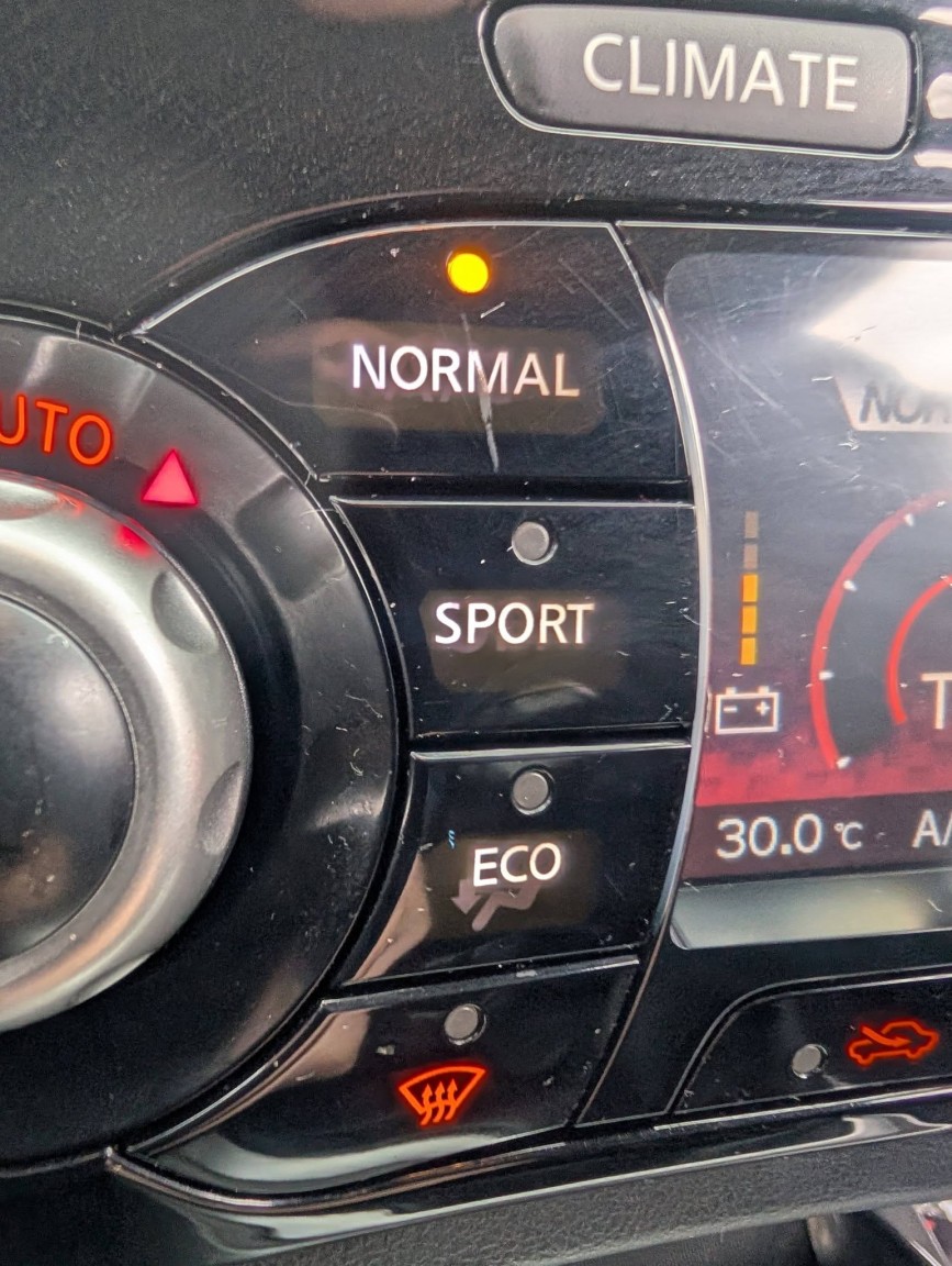 Used Nissan Juke 2013 for sale - 78098165: Photo 29