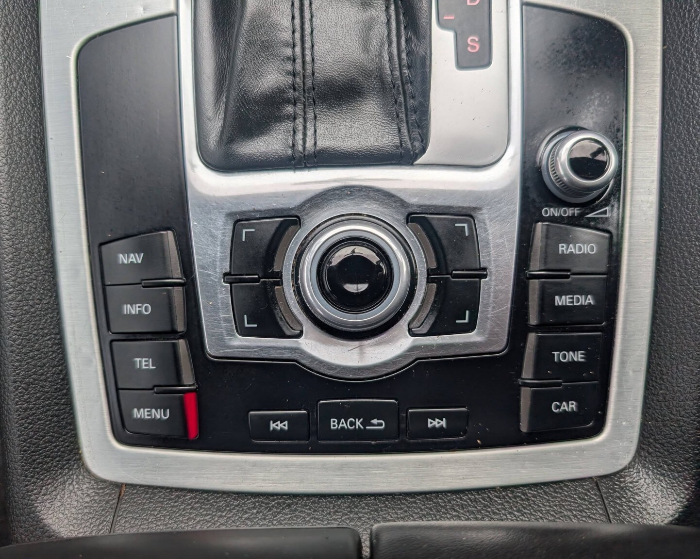 Used Audi Q7 2014 for sale - 77822190: Photo 54