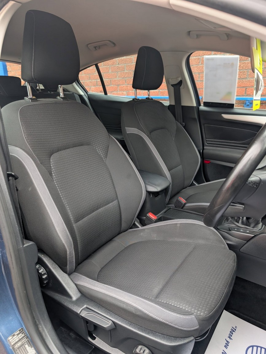 Used Ford Focus 2022 for sale - 76794107: Photo 16