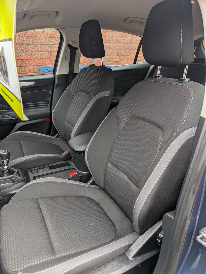 Used Ford Focus 2022 for sale - 76794107: Photo 17