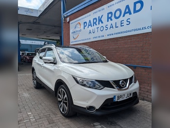 Used Nissan Qashqai 2017 for sale - 79360176: Photo