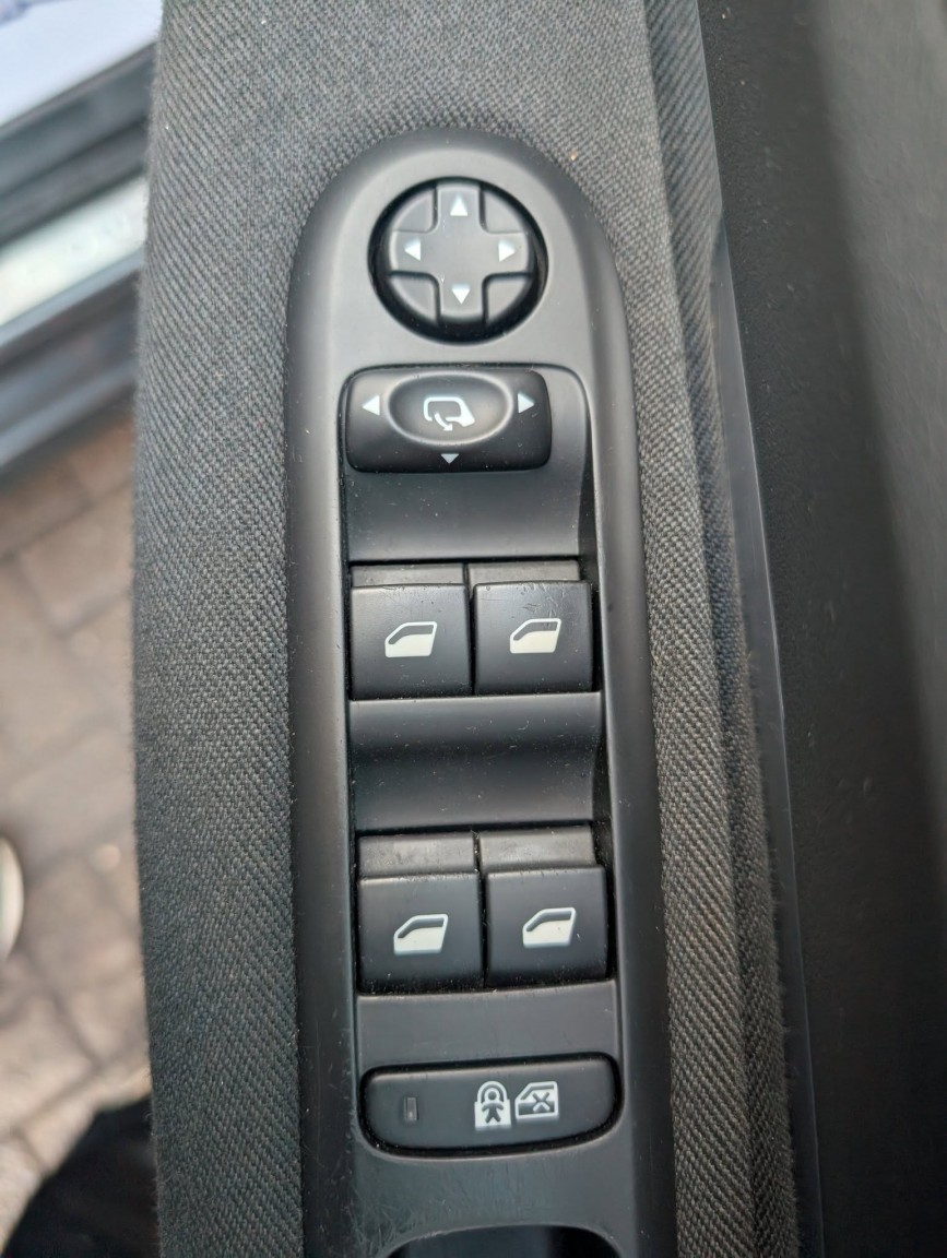 Used Peugeot 3008 2013 for sale - 76794101: Photo 40