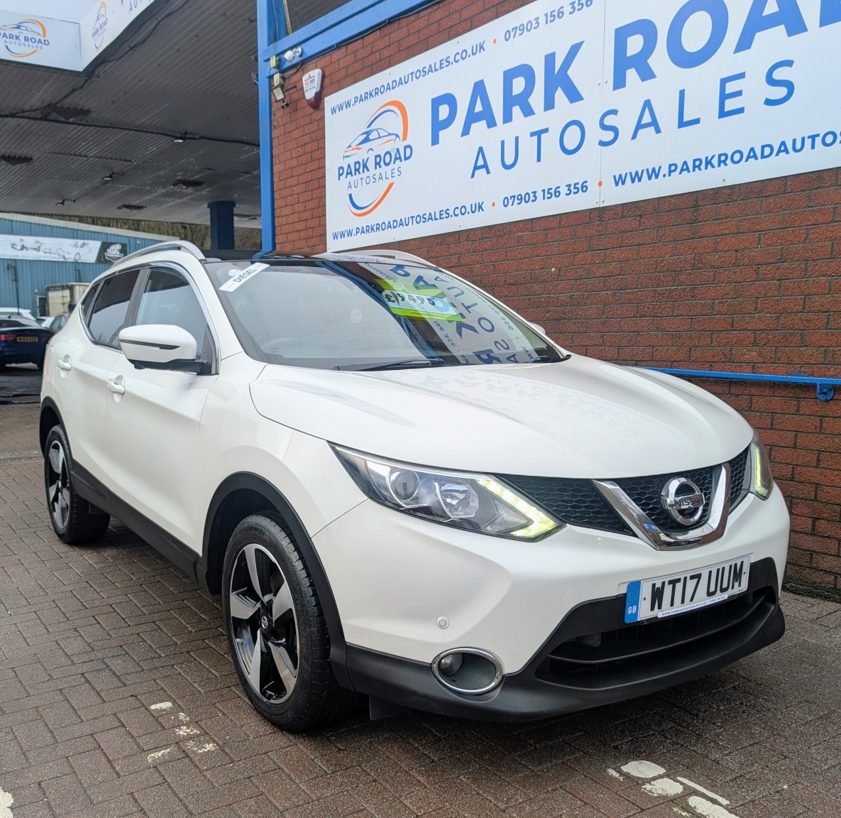 Used Nissan Qashqai 2017 for sale - 77438336: Photo 4