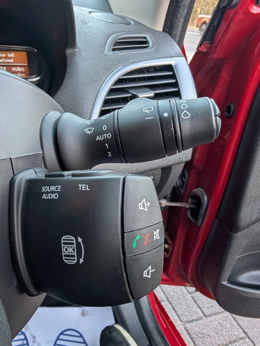 Used Renault Megane 2015 for sale - 76974410: Photo 25