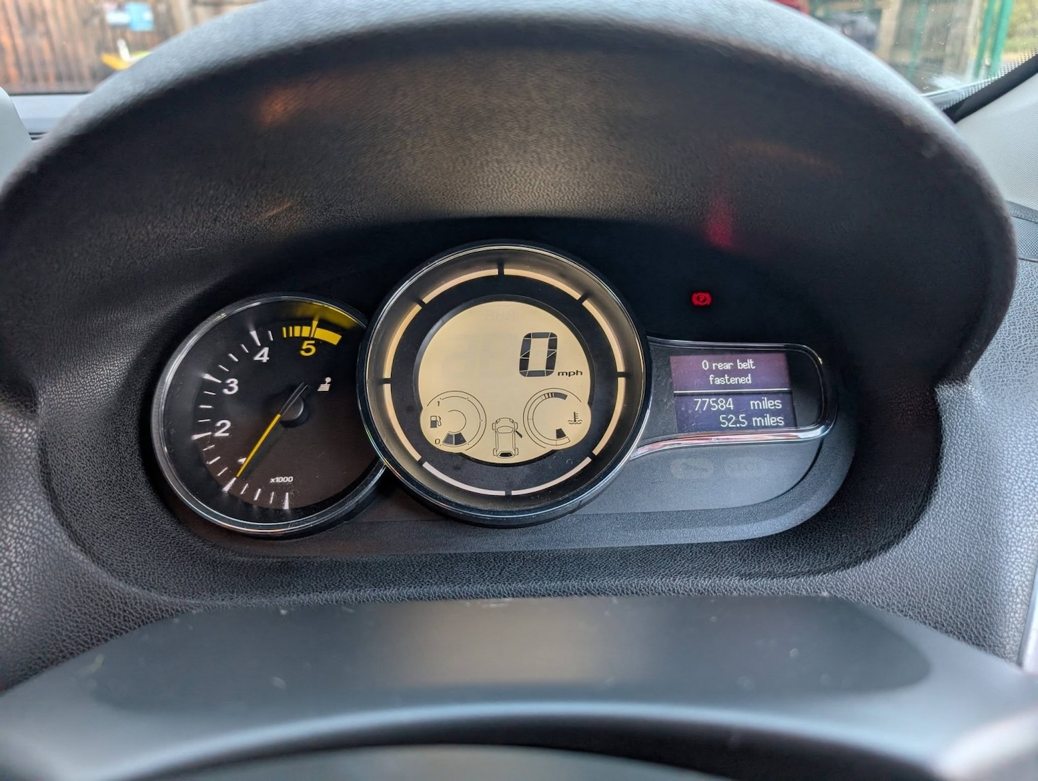 Used Renault Megane 2015 for sale - 76974410: Photo 31