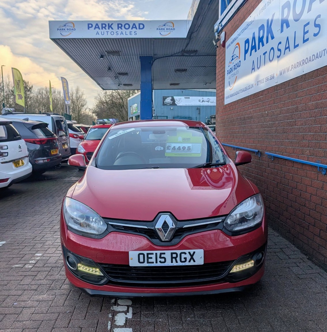 Used Renault Megane 2015 for sale - 76974410: Photo 8