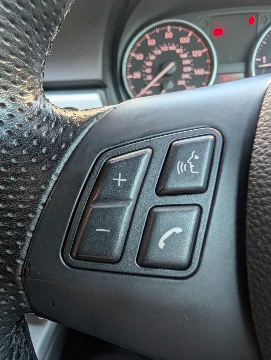 Used BMW 3 Series 2010 for sale - 76643458: Photo 23