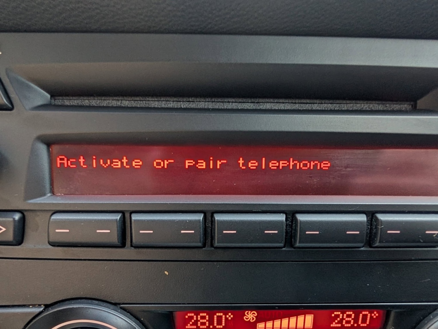 Used BMW 3 Series 2010 for sale - 76643458: Photo 32