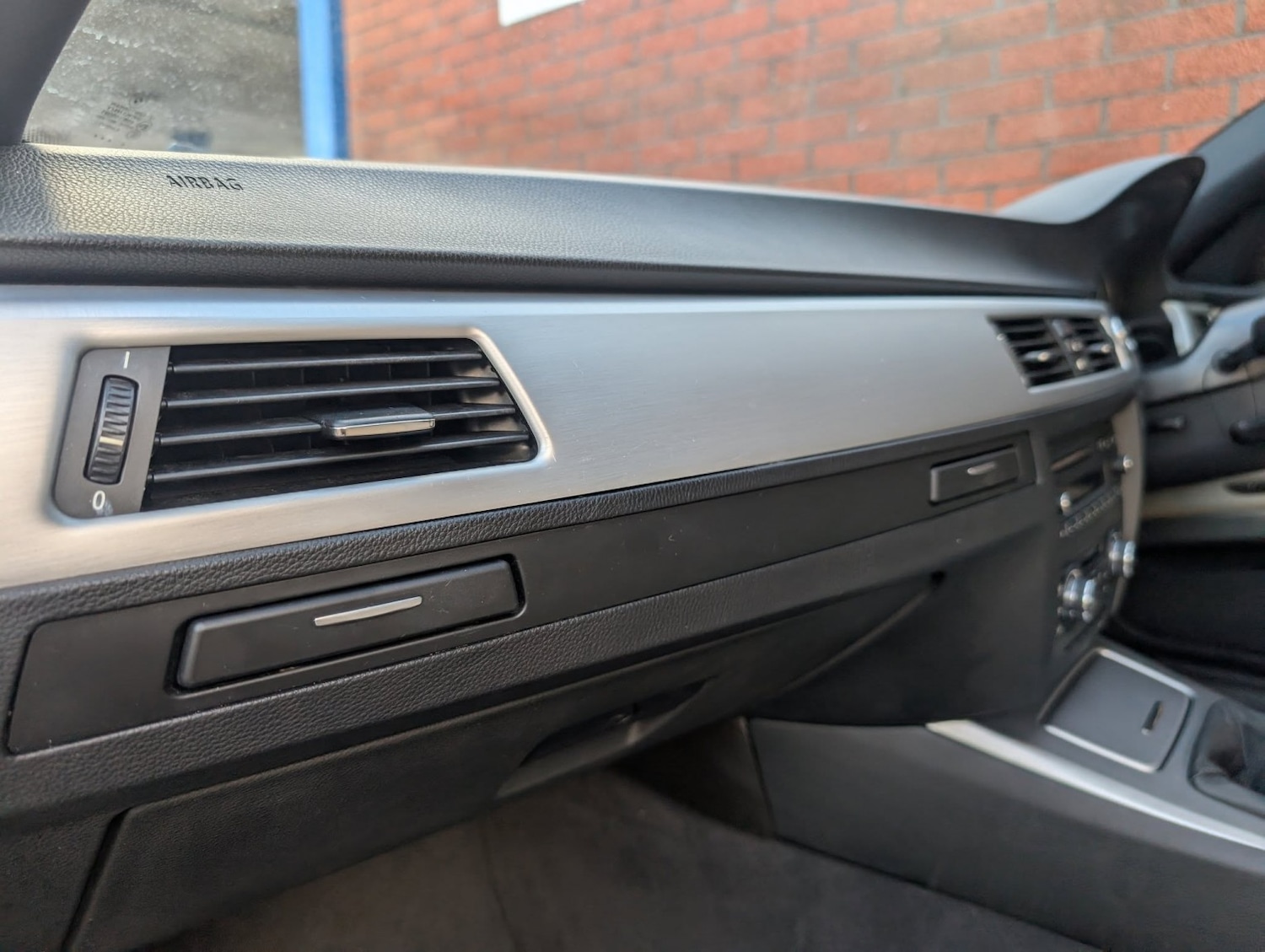 Used BMW 3 Series 2010 for sale - 76643458: Photo 36