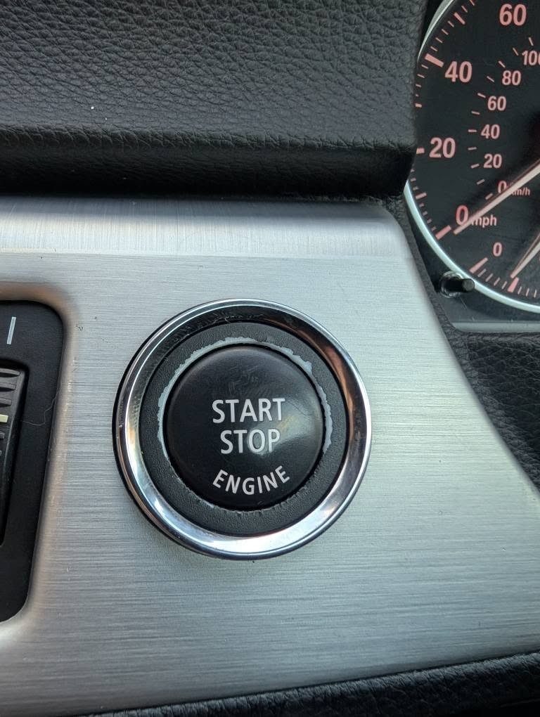 Used BMW 3 Series 2010 for sale - 76643458: Photo 38