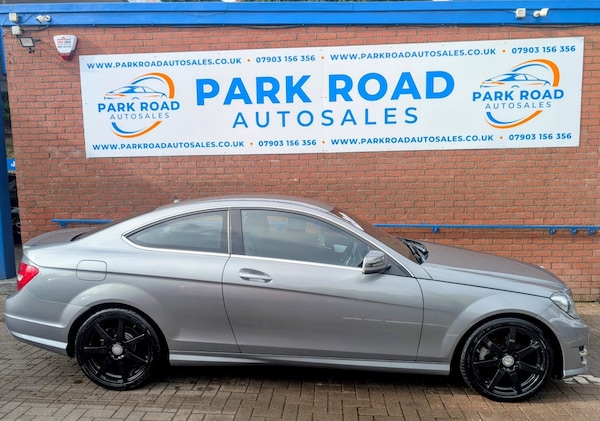 Used Mercedes-Benz C-Class 2014 for sale - 75113617: Photo 8
