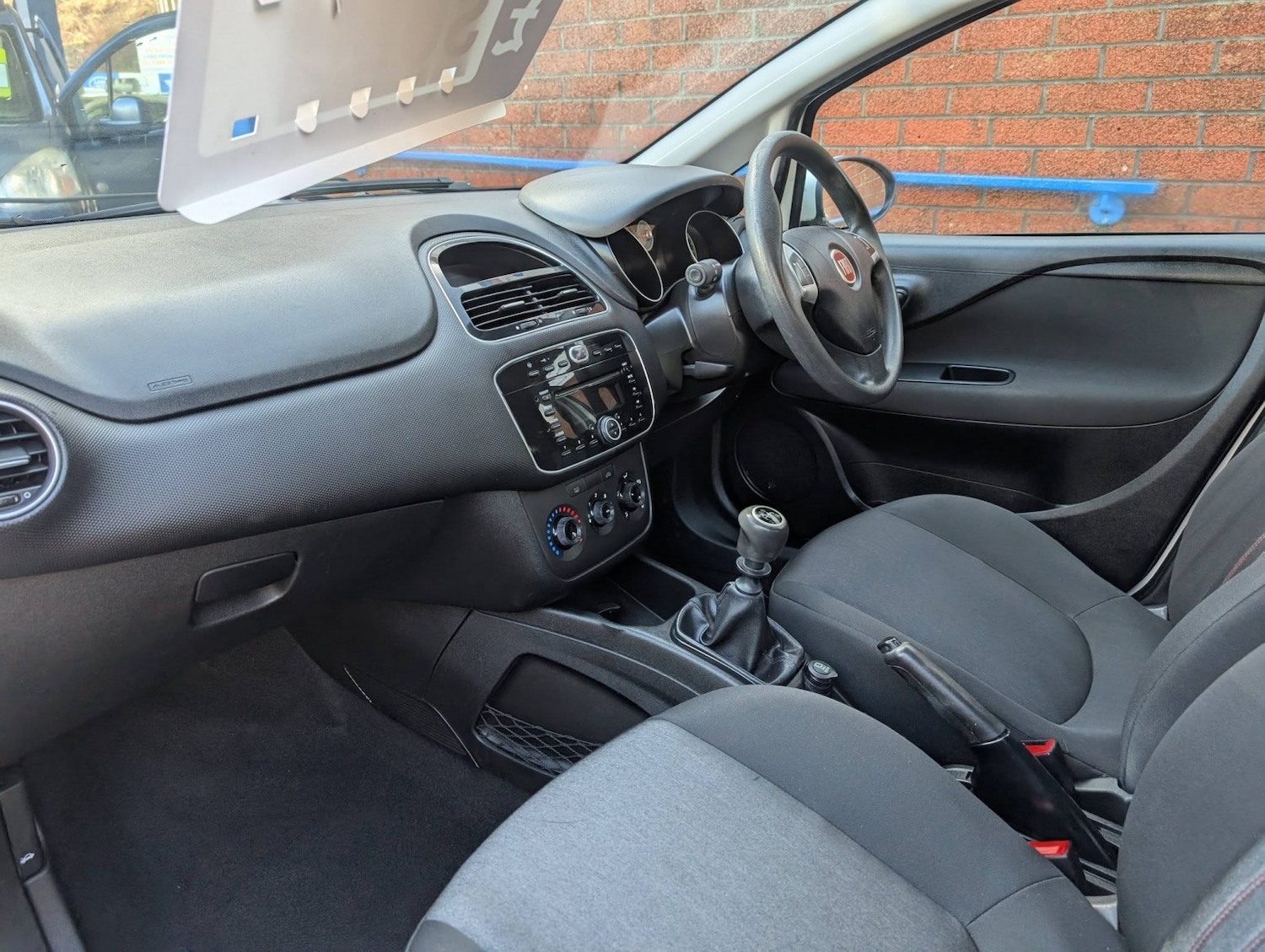 Used Fiat Punto 2013 for sale - 77997293: Photo 17