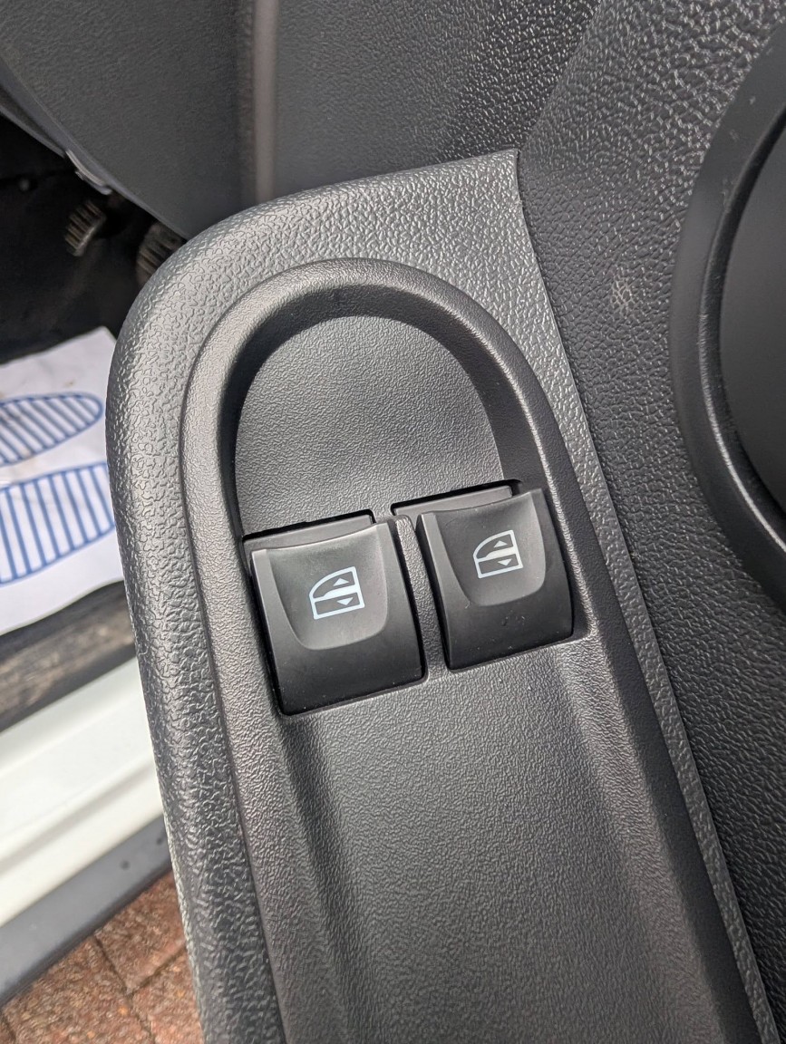 Used Dacia Duster 2018 for sale - 77319819: Photo 19