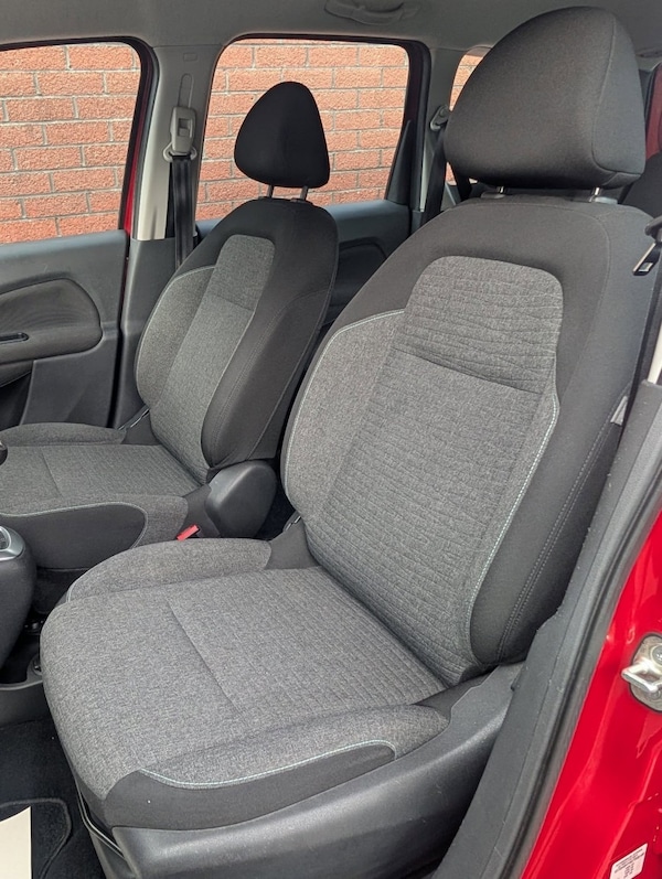 Used Citroen C3 Picasso 2016 for sale - 75249571: Photo 16