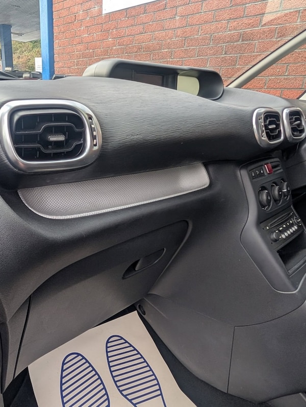 Used Citroen C3 Picasso 2016 for sale - 75249571: Photo 29