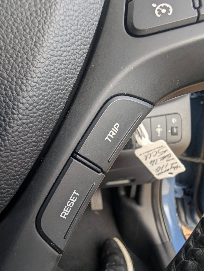 Used Hyundai i10 2014 for sale - 76957898: Photo 22