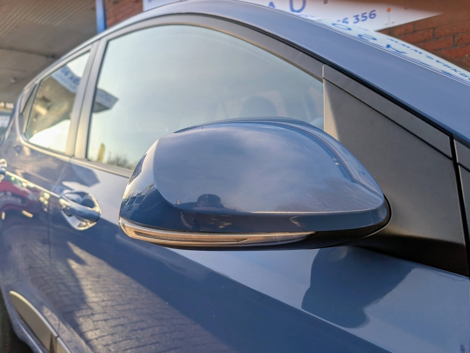 Used Hyundai i10 2014 for sale - 76957898: Photo 9