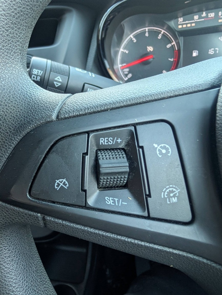 Used Vauxhall Viva 2018 for sale - 77107640: Photo 18