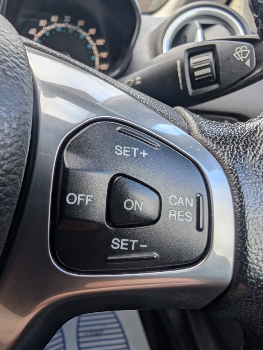 Used Ford Fiesta 2014 for sale - 78077835: Photo 22