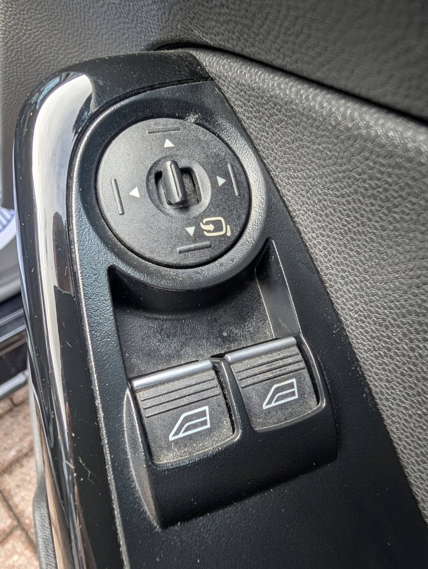 Used Ford Fiesta 2014 for sale - 78077835: Photo 24