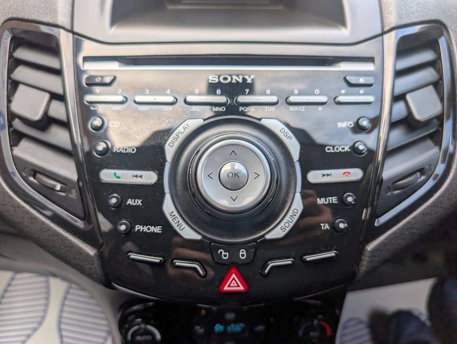 Used Ford Fiesta 2014 for sale - 78077835: Photo 26