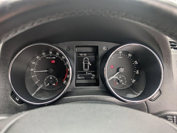 Used Skoda Yeti 2013 for sale - 75681558: Photo 35