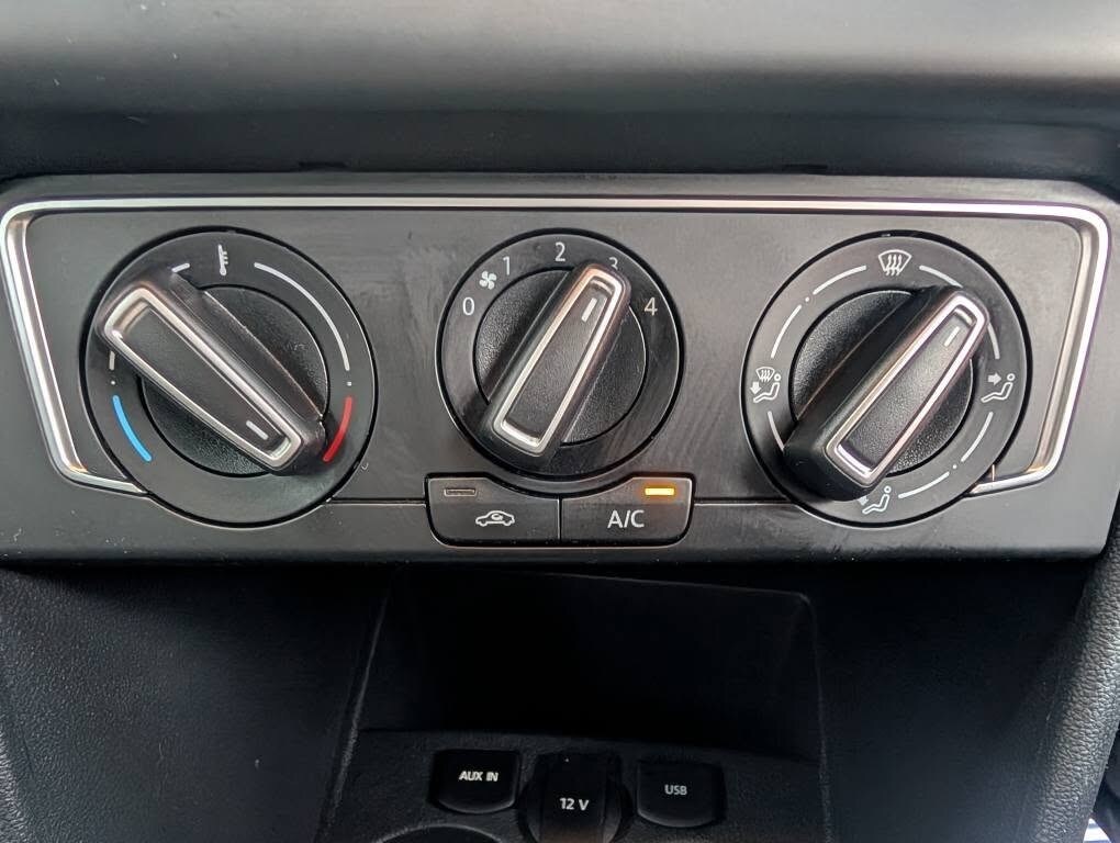 Used Volkswagen Polo 2015 for sale - 77759027: Photo 26