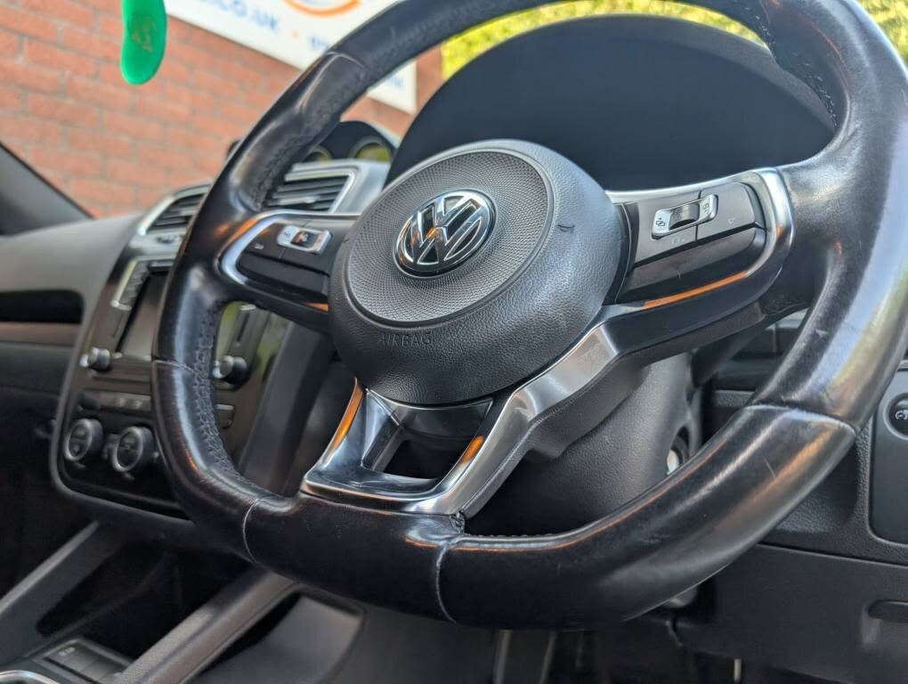Used Volkswagen Scirocco 2017 for sale - 76120195: Photo 28