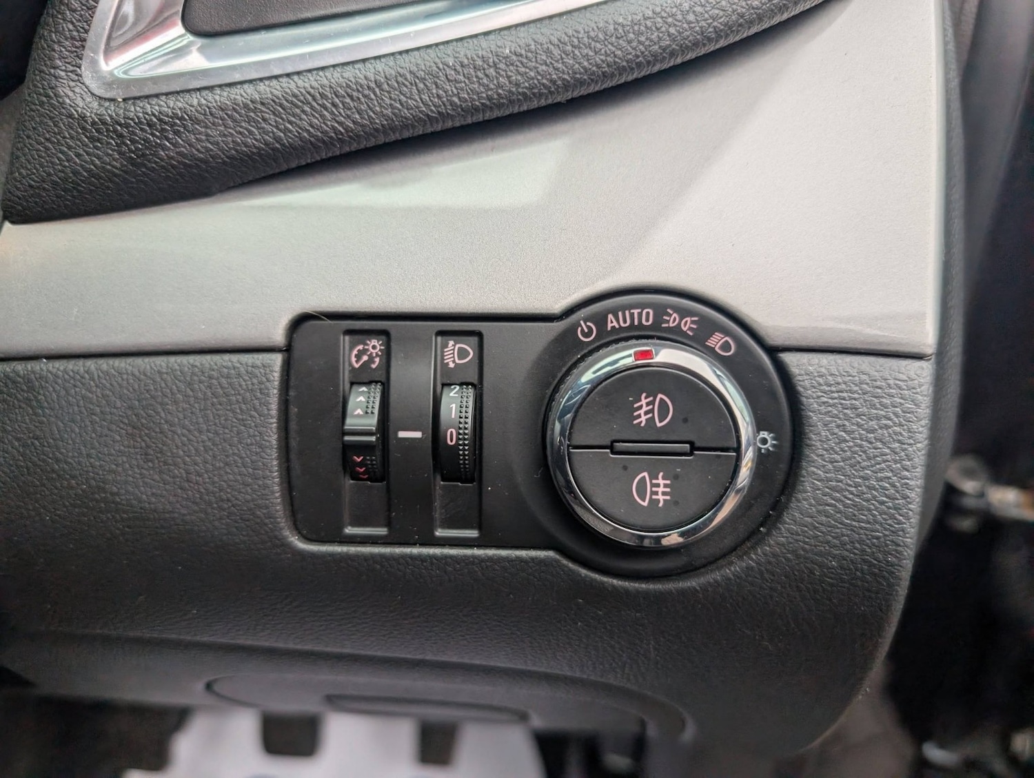 Used Vauxhall Mokka 2015 for sale - 77264455: Photo 23