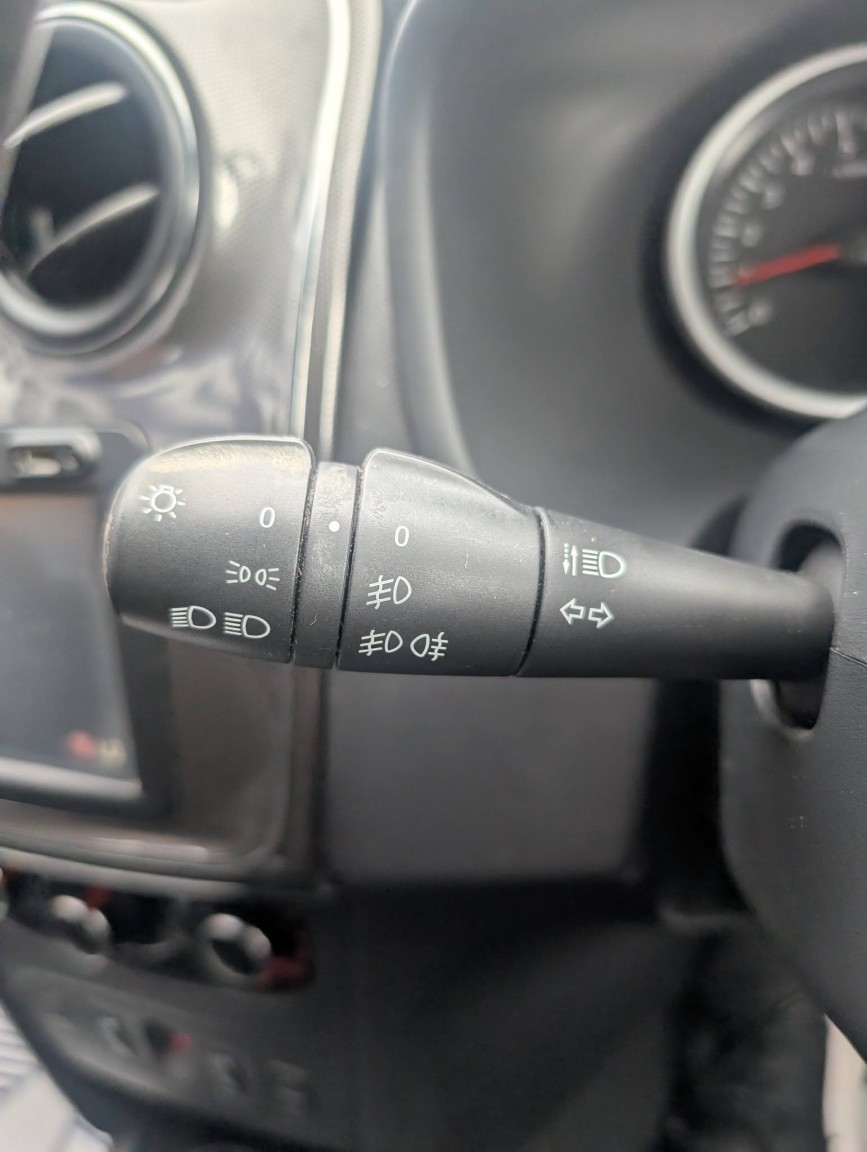 Used Dacia Sandero Stepway 2017 for sale - 76941808: Photo 24