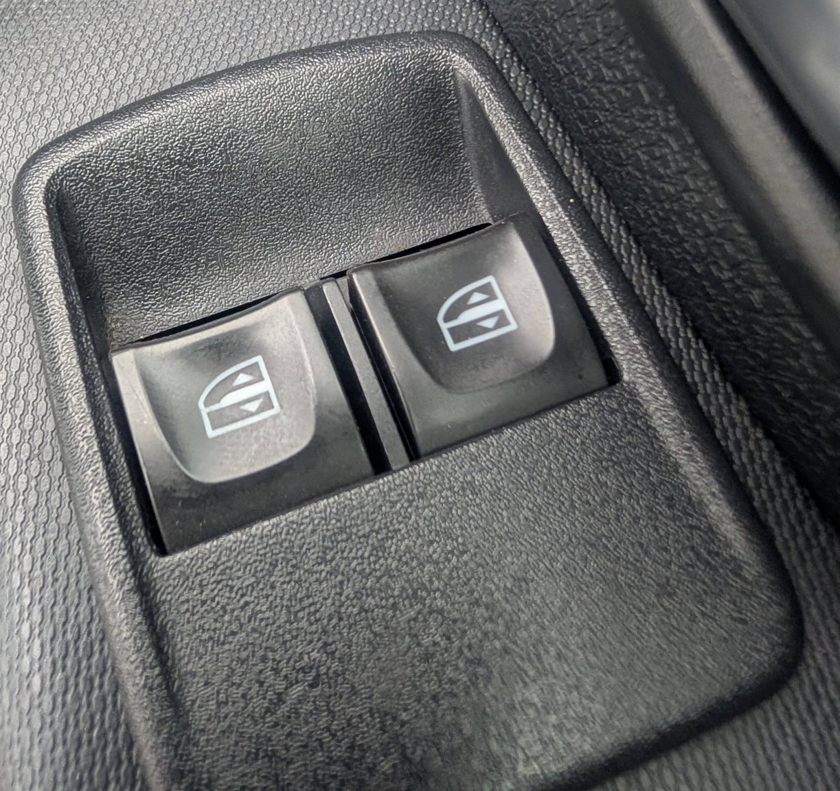 Used Dacia Sandero Stepway 2017 for sale - 76941808: Photo 25